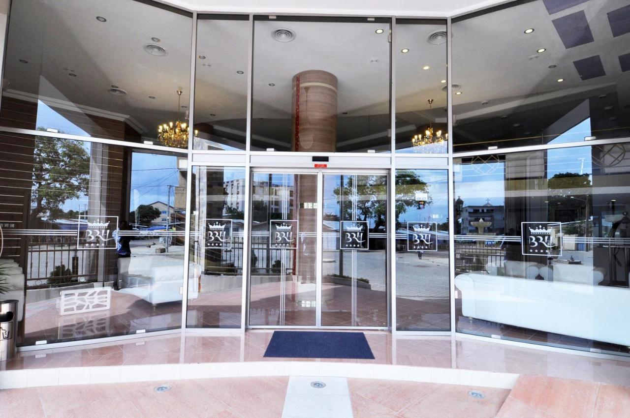 Bénin Royal Hôtel Cotonou Extérieur photo