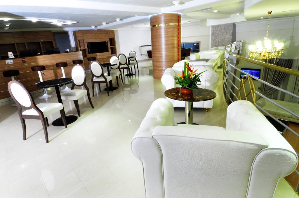 Bénin Royal Hôtel Cotonou Extérieur photo