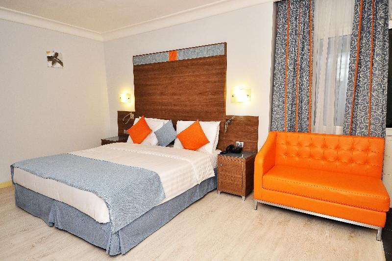 Bénin Royal Hôtel Cotonou Extérieur photo